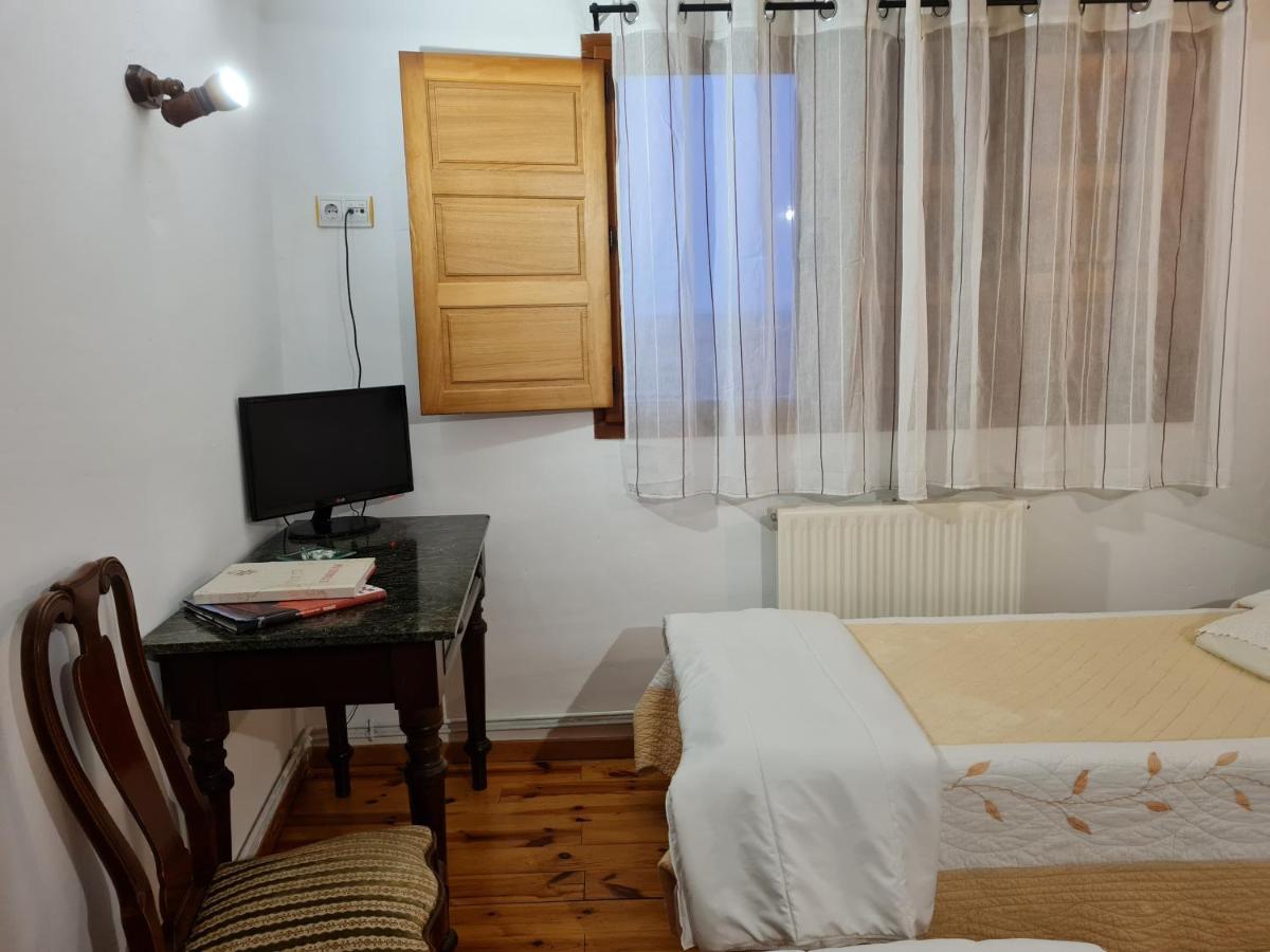 Restaurante Hotel Rural Papasol Atapuerca Dış mekan fotoğraf